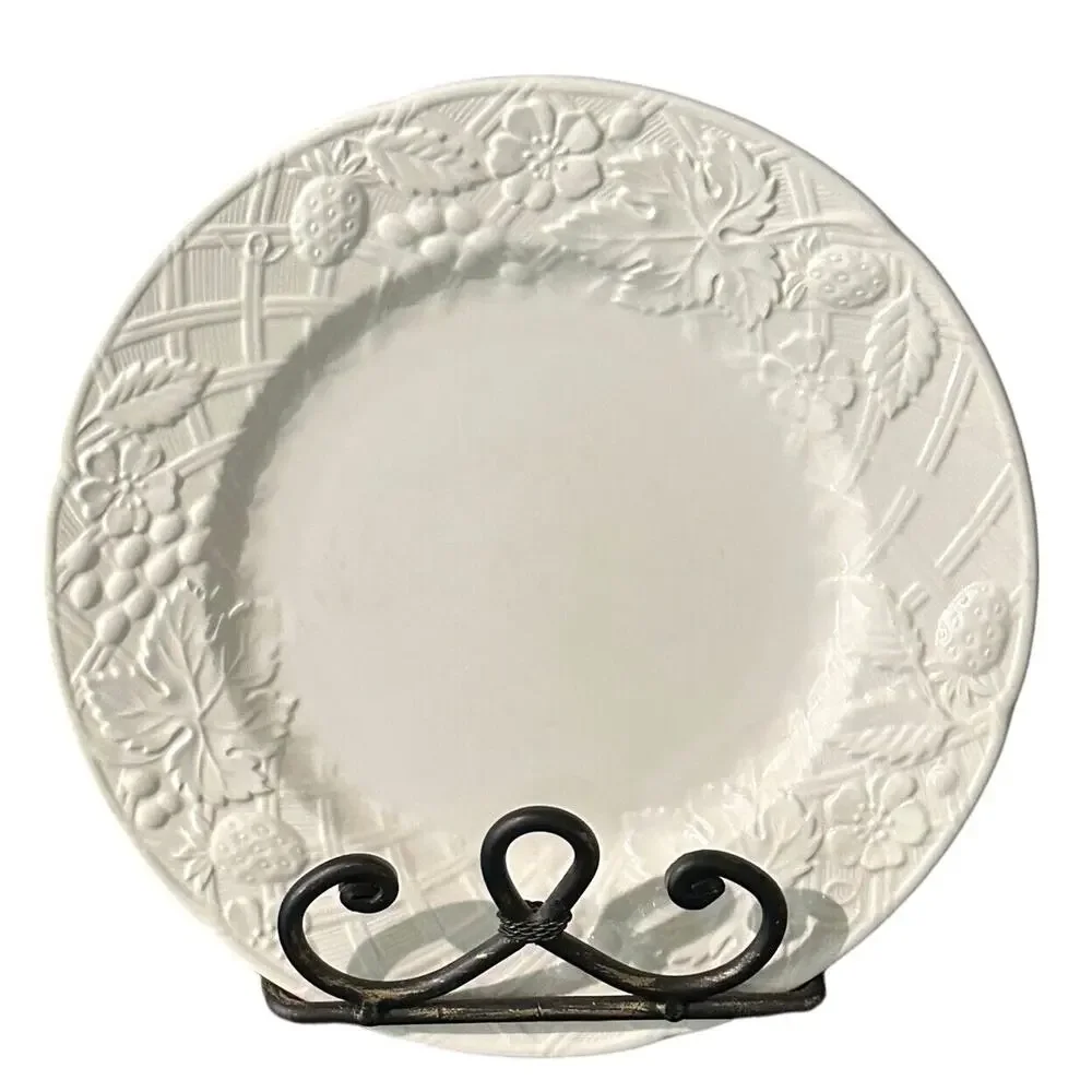 Mikasa English Countryside DP900 Salad Dessert Plate-8.25